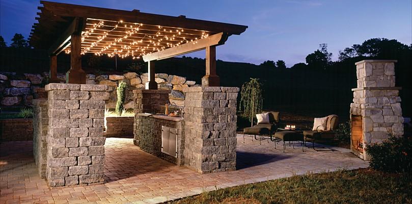 Outdoor Kitchen, Arbor